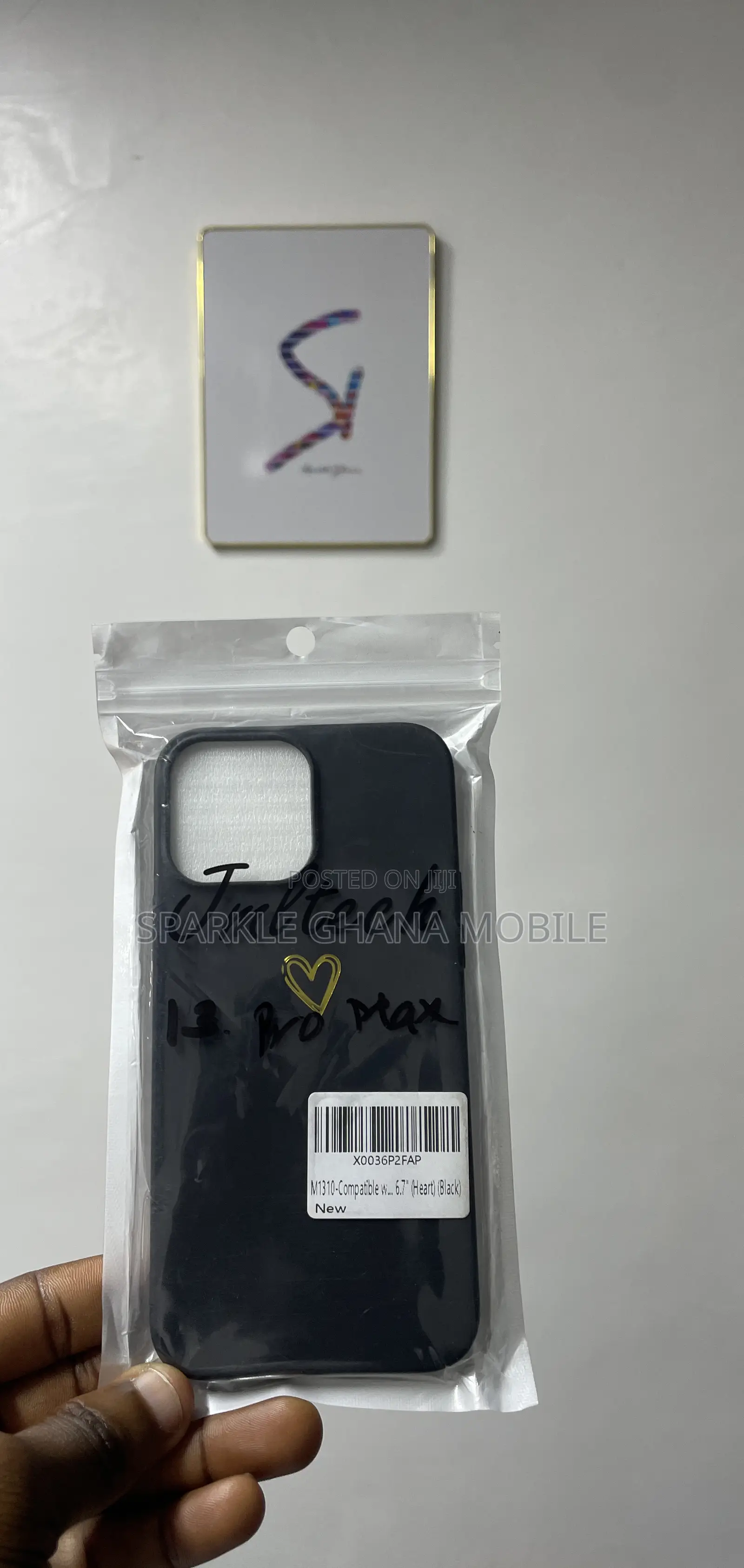 Apple iPhone 13 Pro Max Gold Heart Case