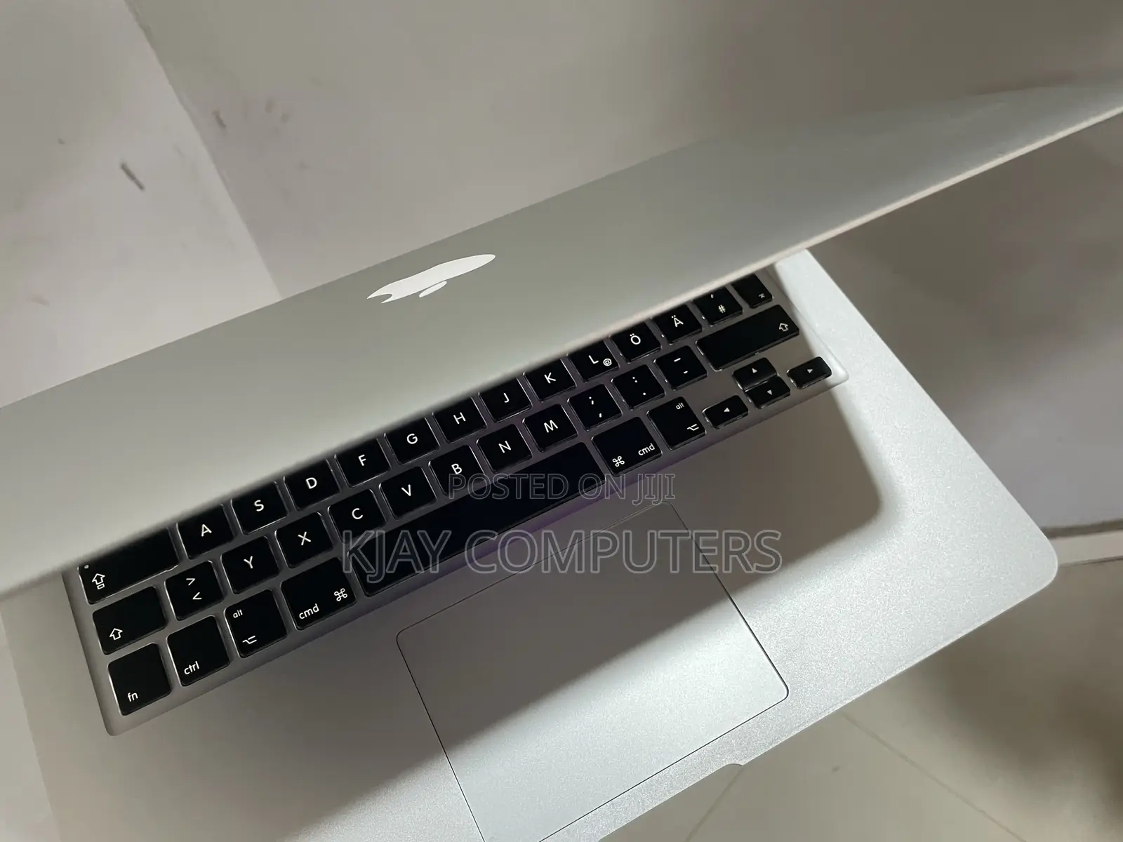 Laptop Apple MacBook Air 2015 4GB Intel Core i5 SSD 256GB