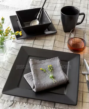 16-Piece Black Square Dinnerware Set