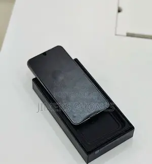 New Samsung Galaxy S23 256 GB Green