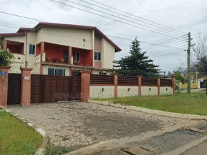 7bdrm Duplex in Spintex Community 20, Accra Metropolitan for rent