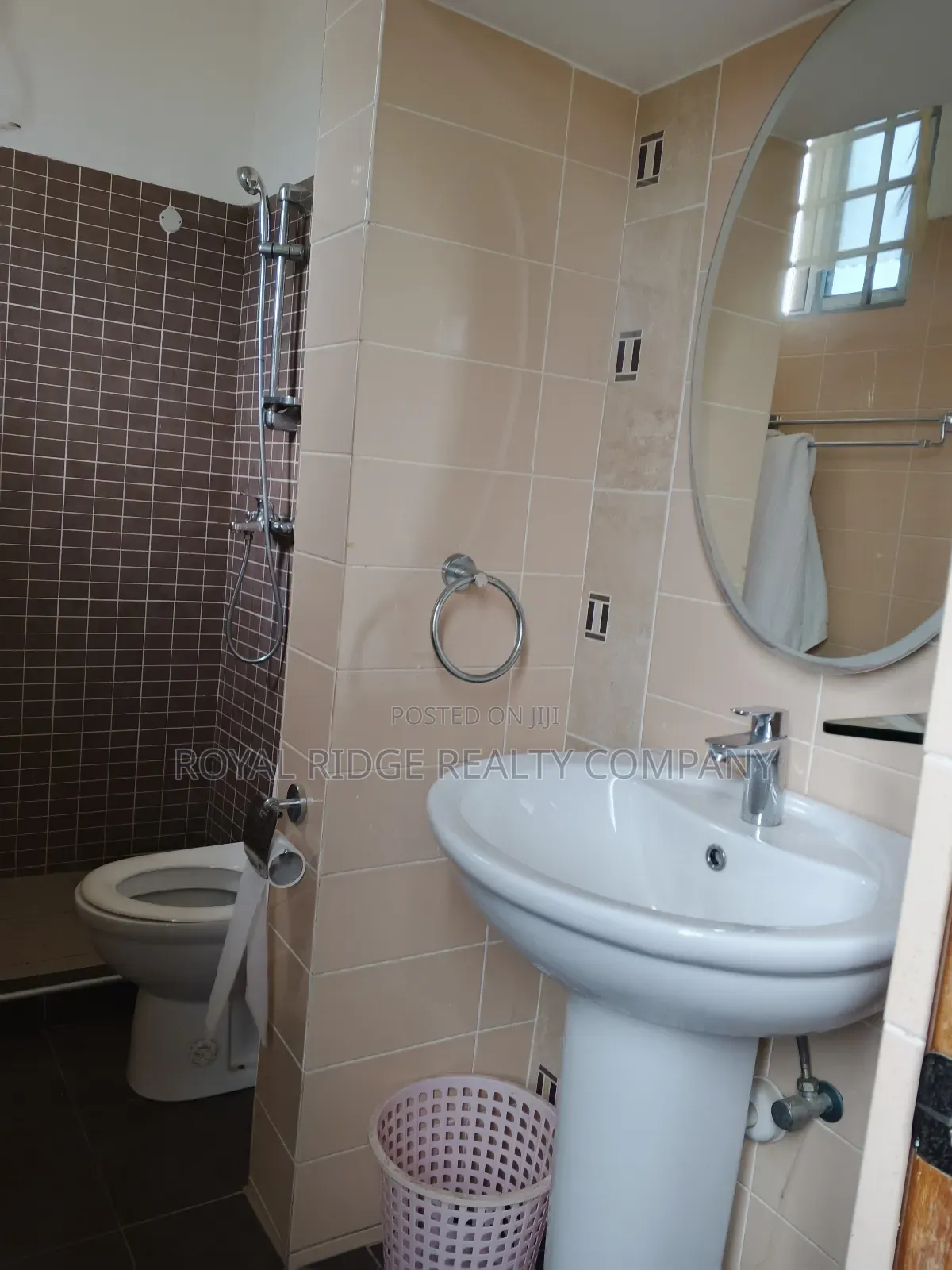 7bdrm Duplex in Spintex Community 20, Accra Metropolitan for rent