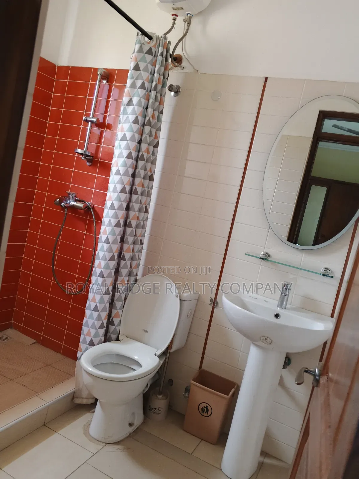 7bdrm Duplex in Spintex Community 20, Accra Metropolitan for rent