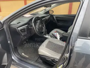 Toyota Corolla 2016 Gray