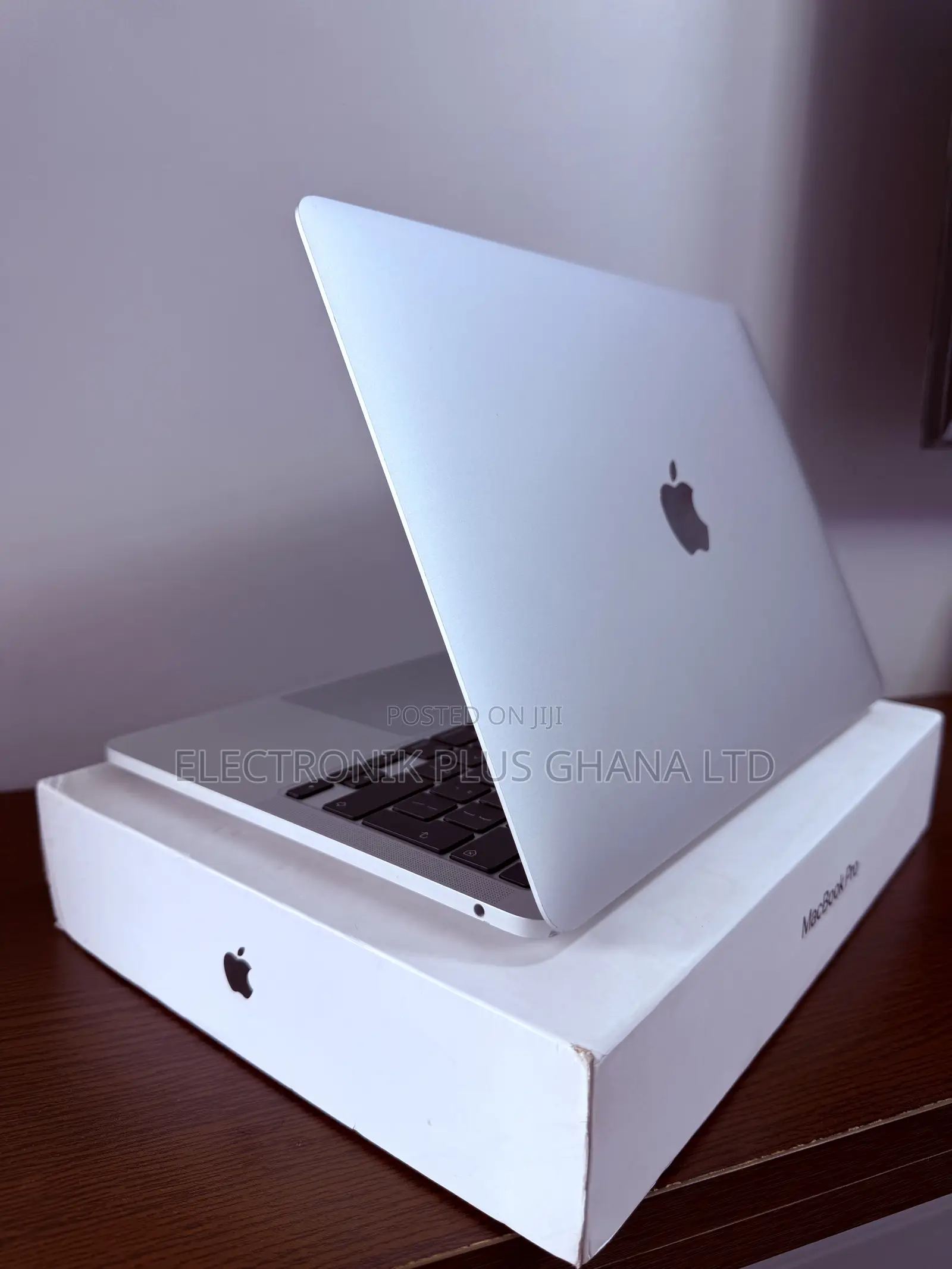 Laptop Apple MacBook Pro 2020 8GB Intel Core i5 SSD 256GB