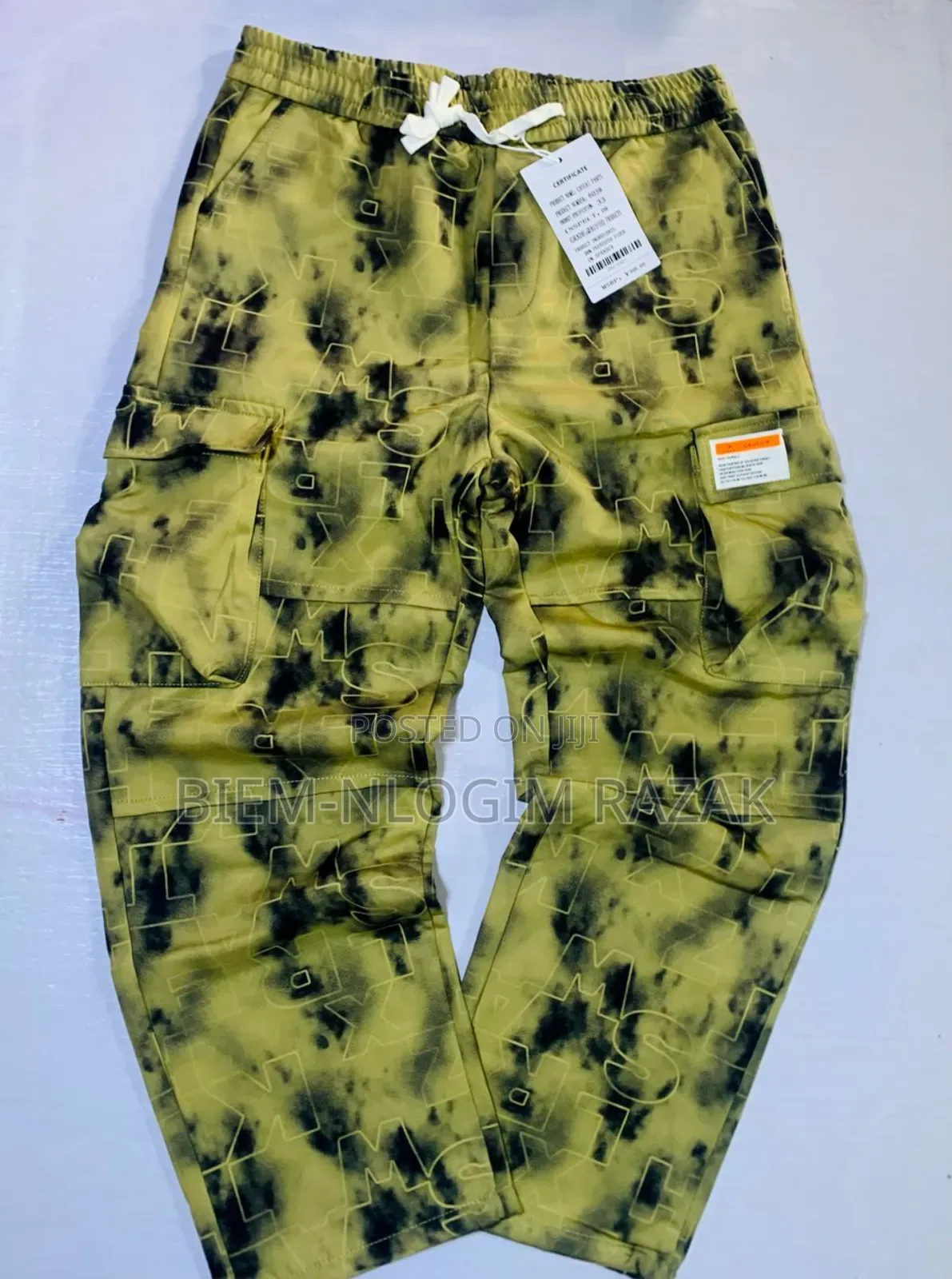 Denim Wear Cargo Sweatpants Available in Stock
