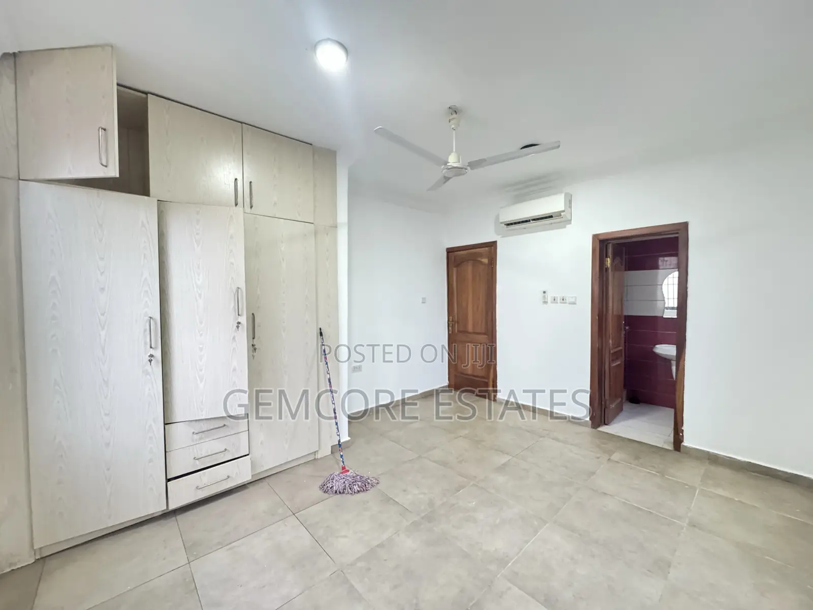 2bdrm Apartment in Ashaley Botwe, Nmai-Dzorn for rent