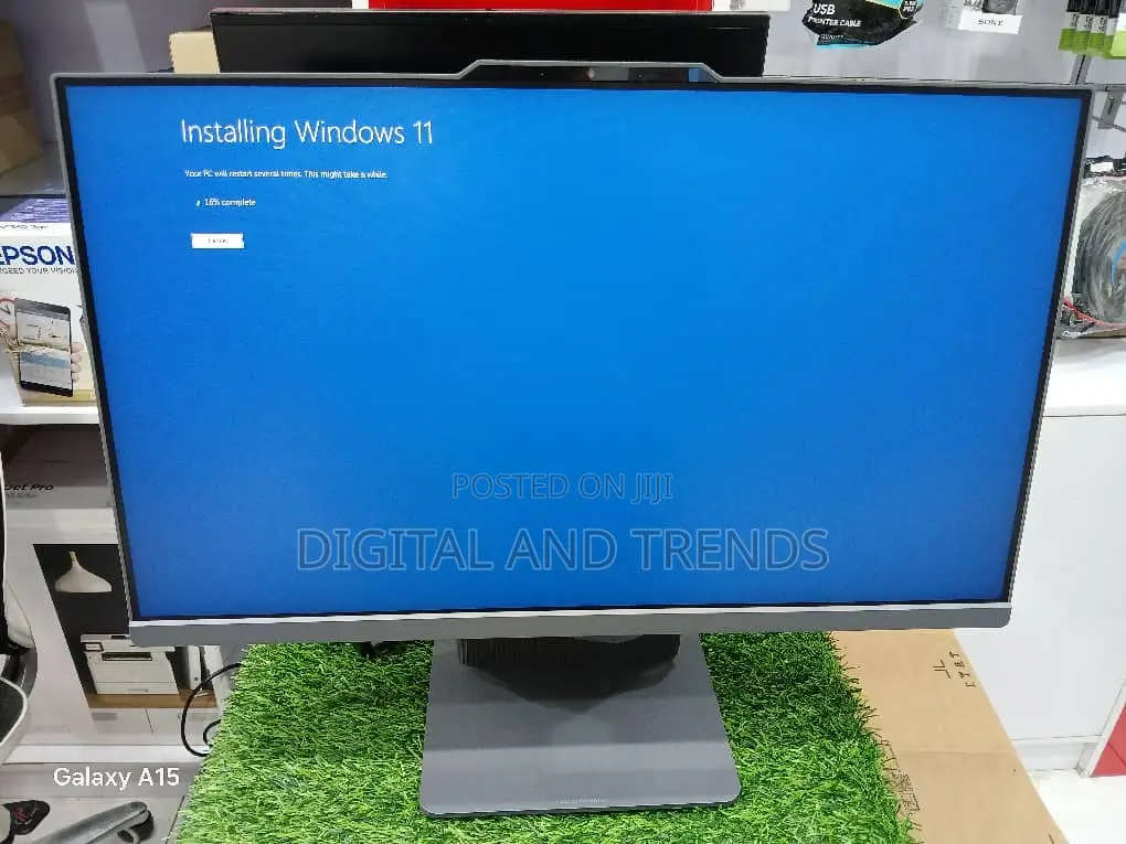 New Desktop Computer Lenovo 8GB Intel Core I5 SSD 512GB