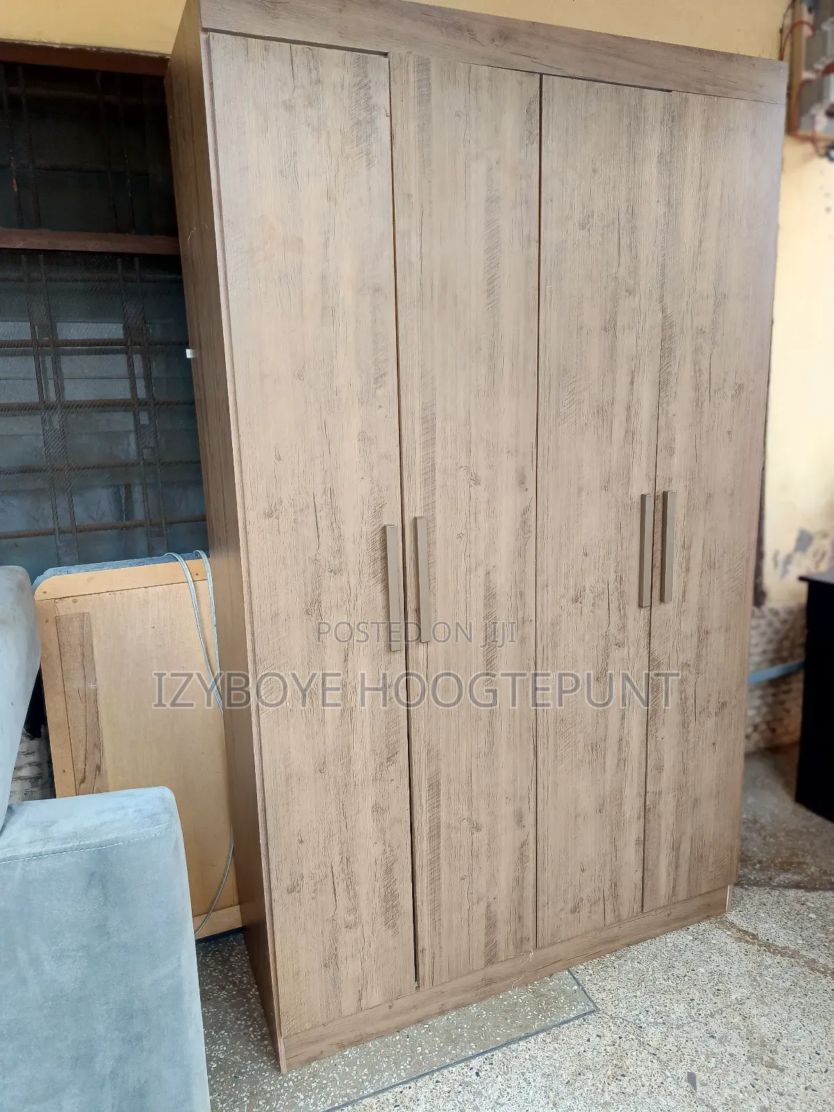 Foreign Wardrobe