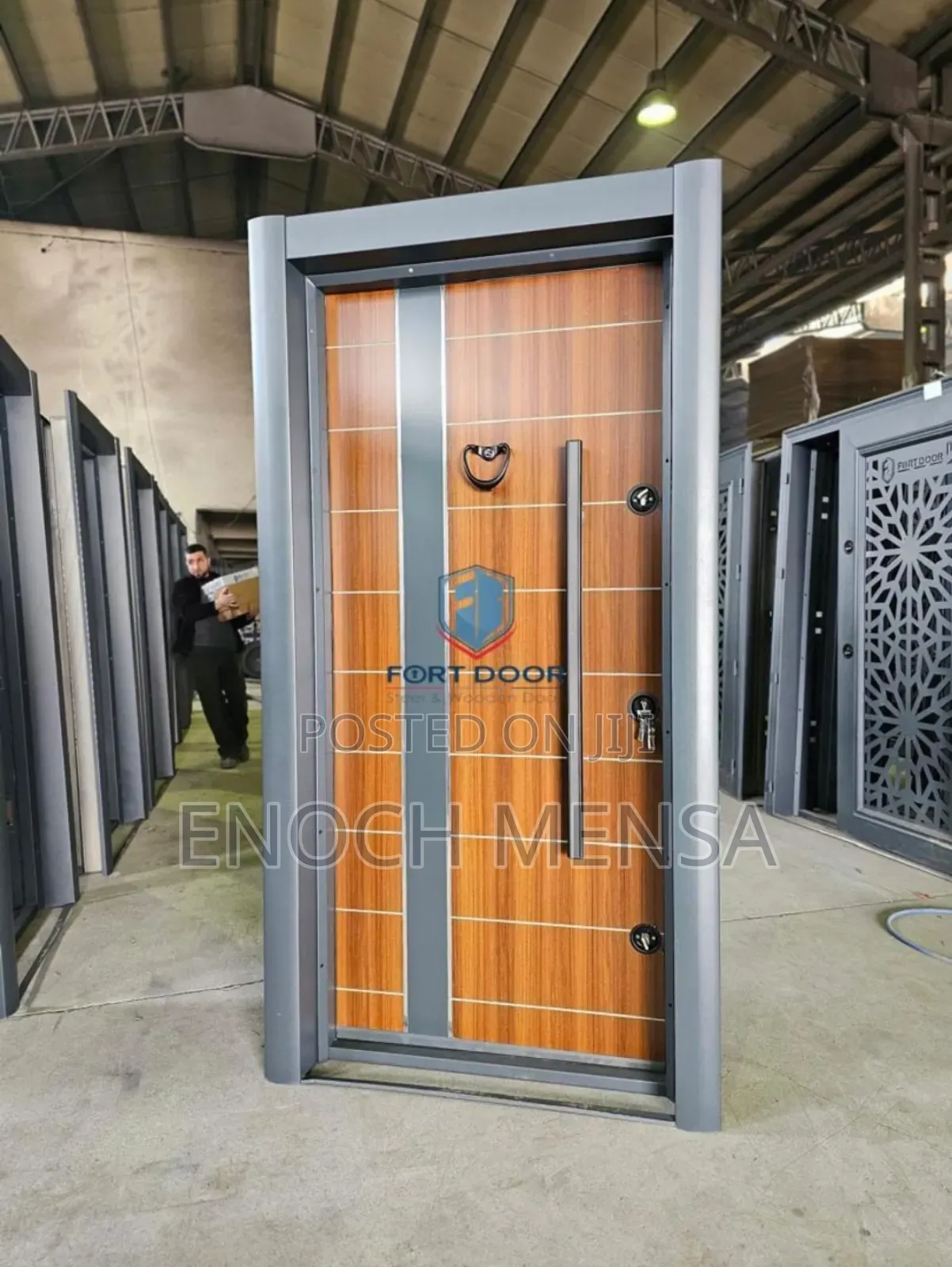 Modern Style MDF Solid Wooden Heavy Security Door.