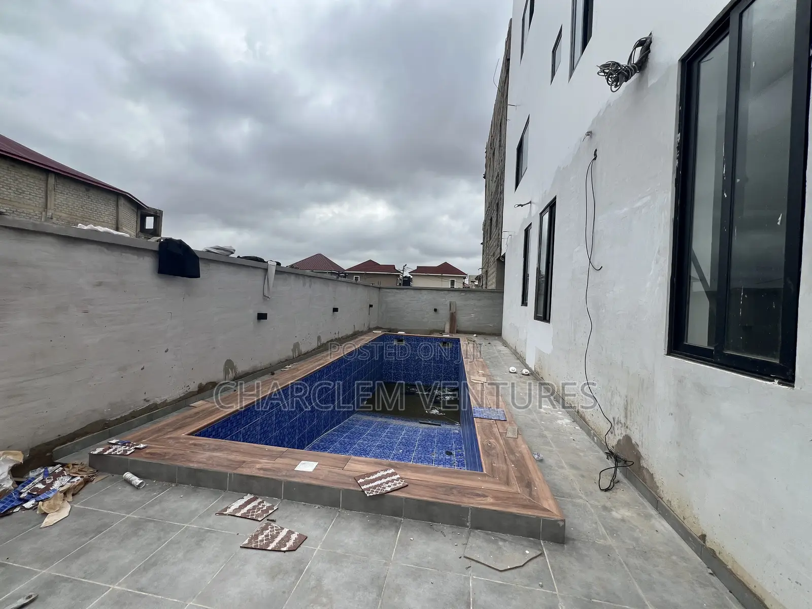 4bdrm House in Charclem Ventures, Accra Metropolitan for sale