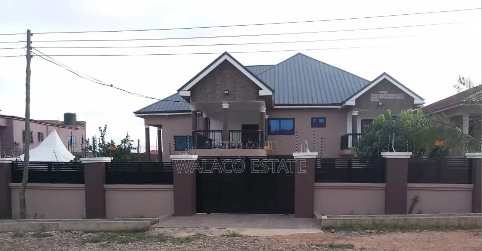 3bdrm Apartment in Walako Estate, Accra Metropolitan for rent