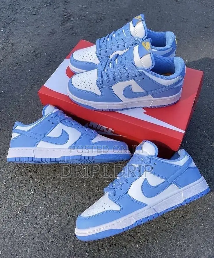 Jordan 1 Low ( University Blue) Comes in Box