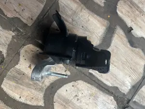 Corolla 2012 Engine Seat