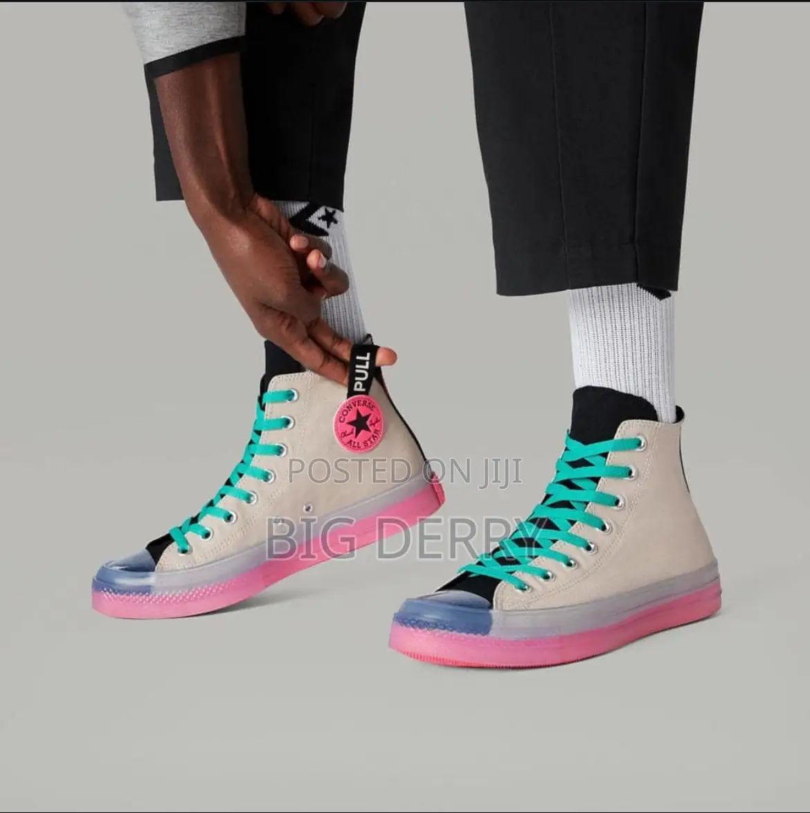 Chuck Tylor Converse Pink and White
