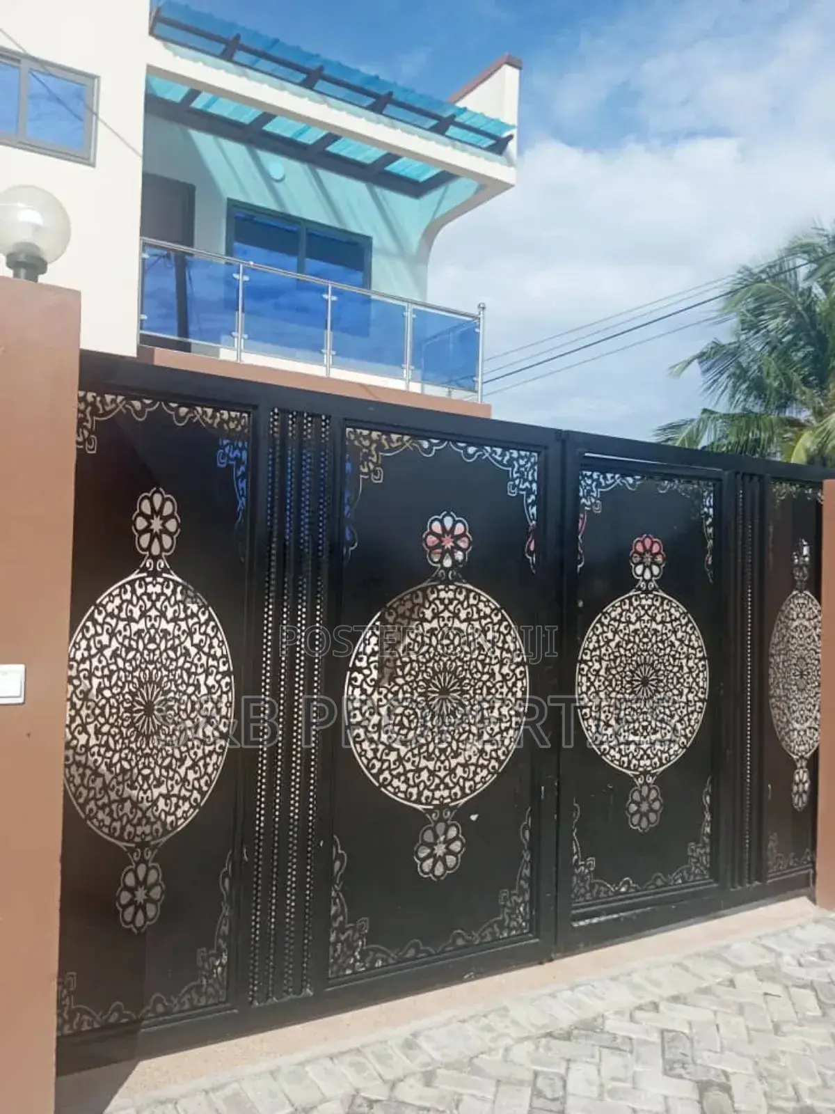 3bdrm House in Ashomang Estate for sale