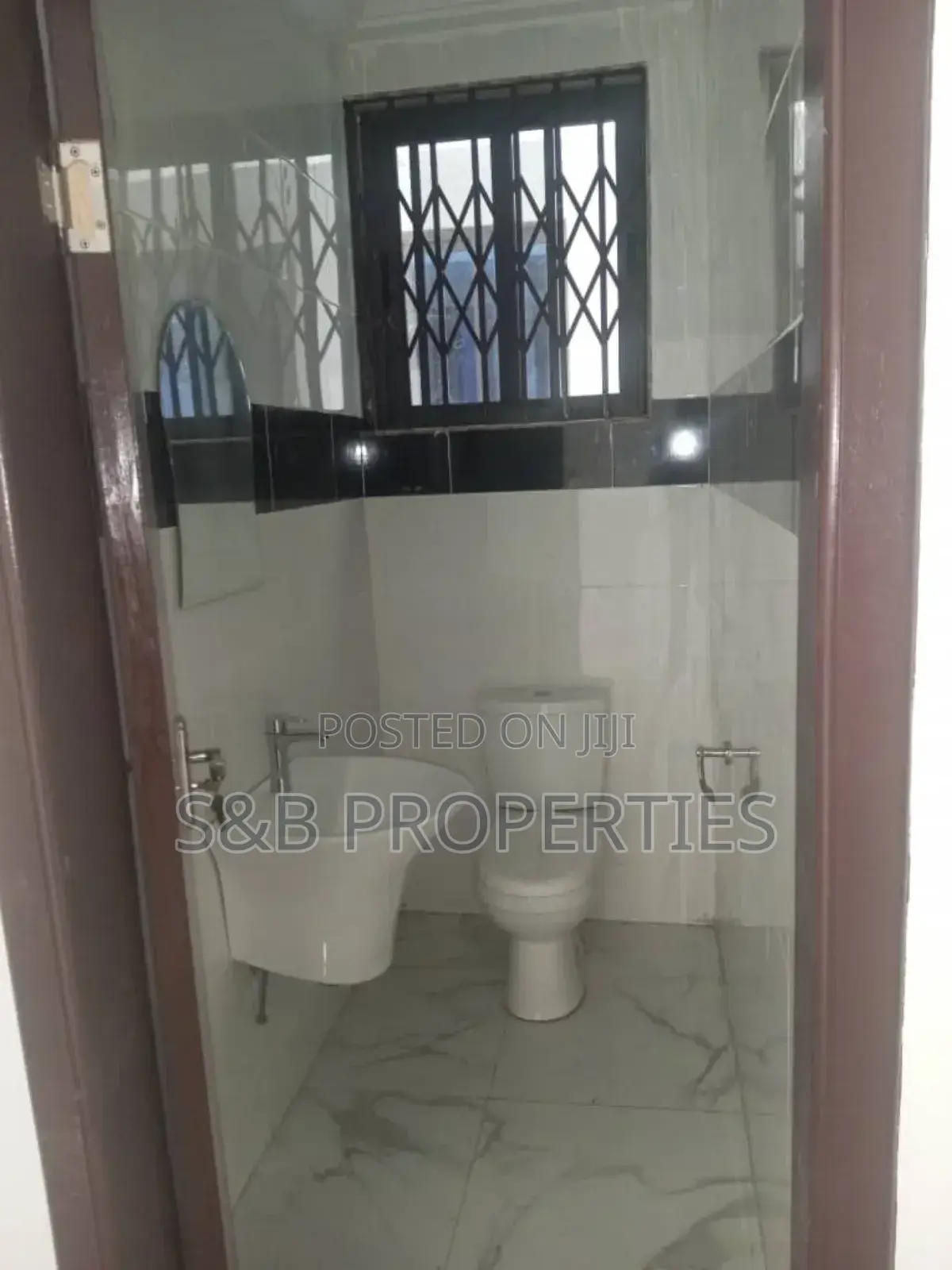 3bdrm House in Ashomang Estate for sale