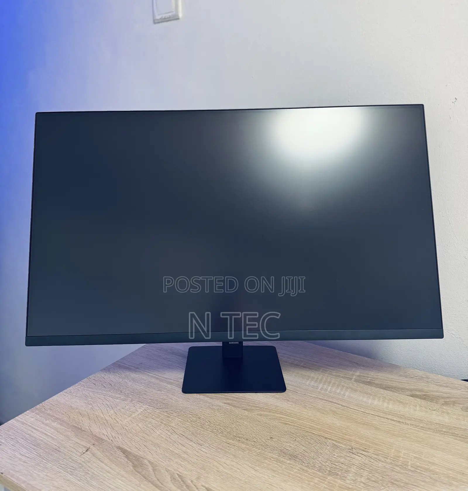 32 Inches Samsung Viewfinity Uhd Monitor