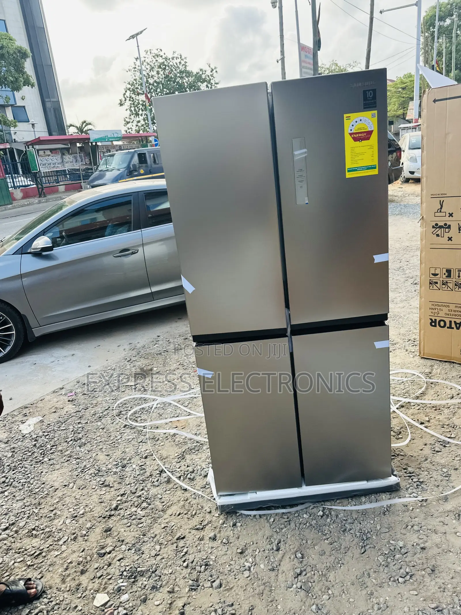 Very Nice Looking Rf48a4000m9 Samsung Fridge 488l
