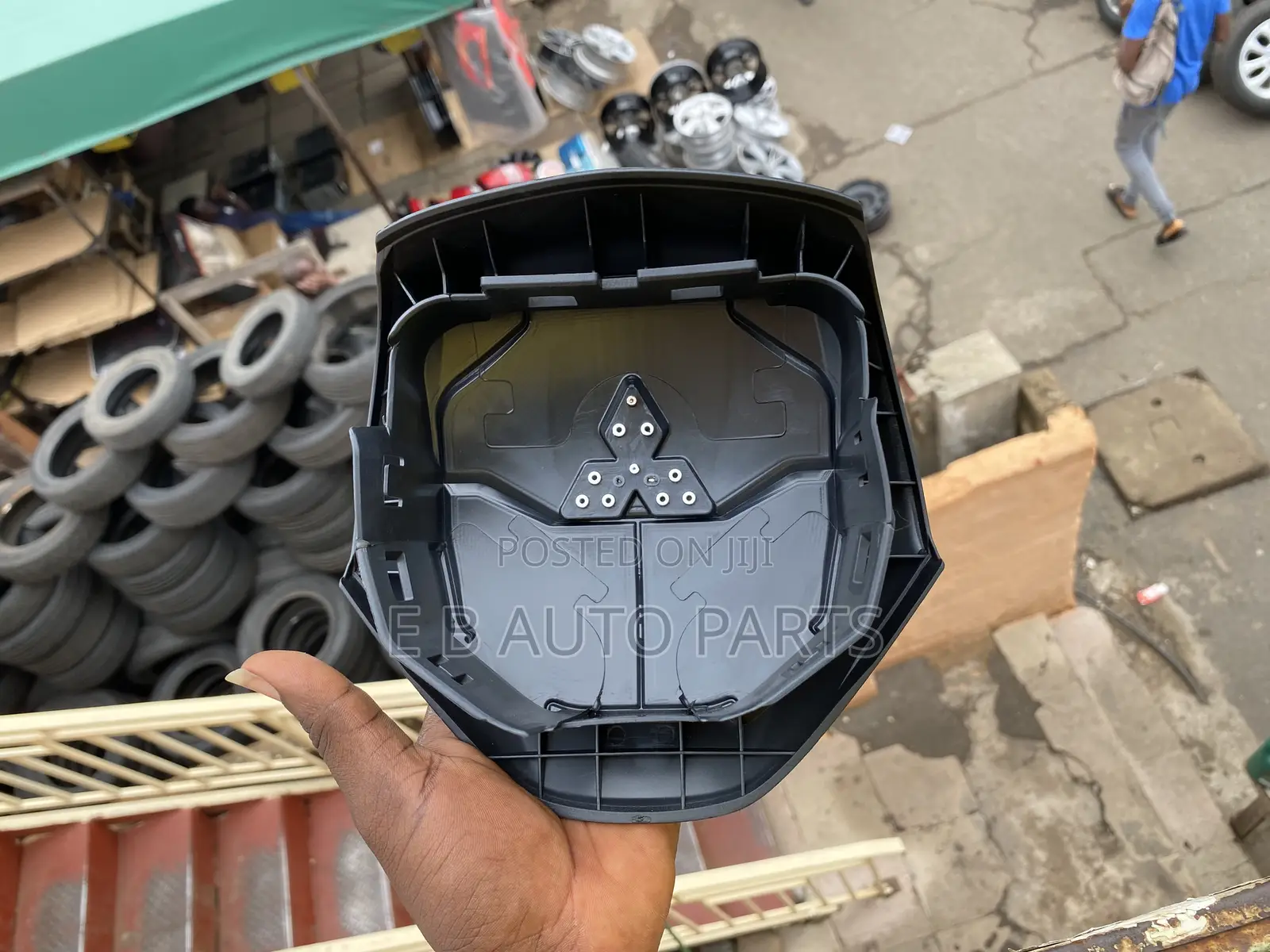 Outlander 2014 Airbag Cover