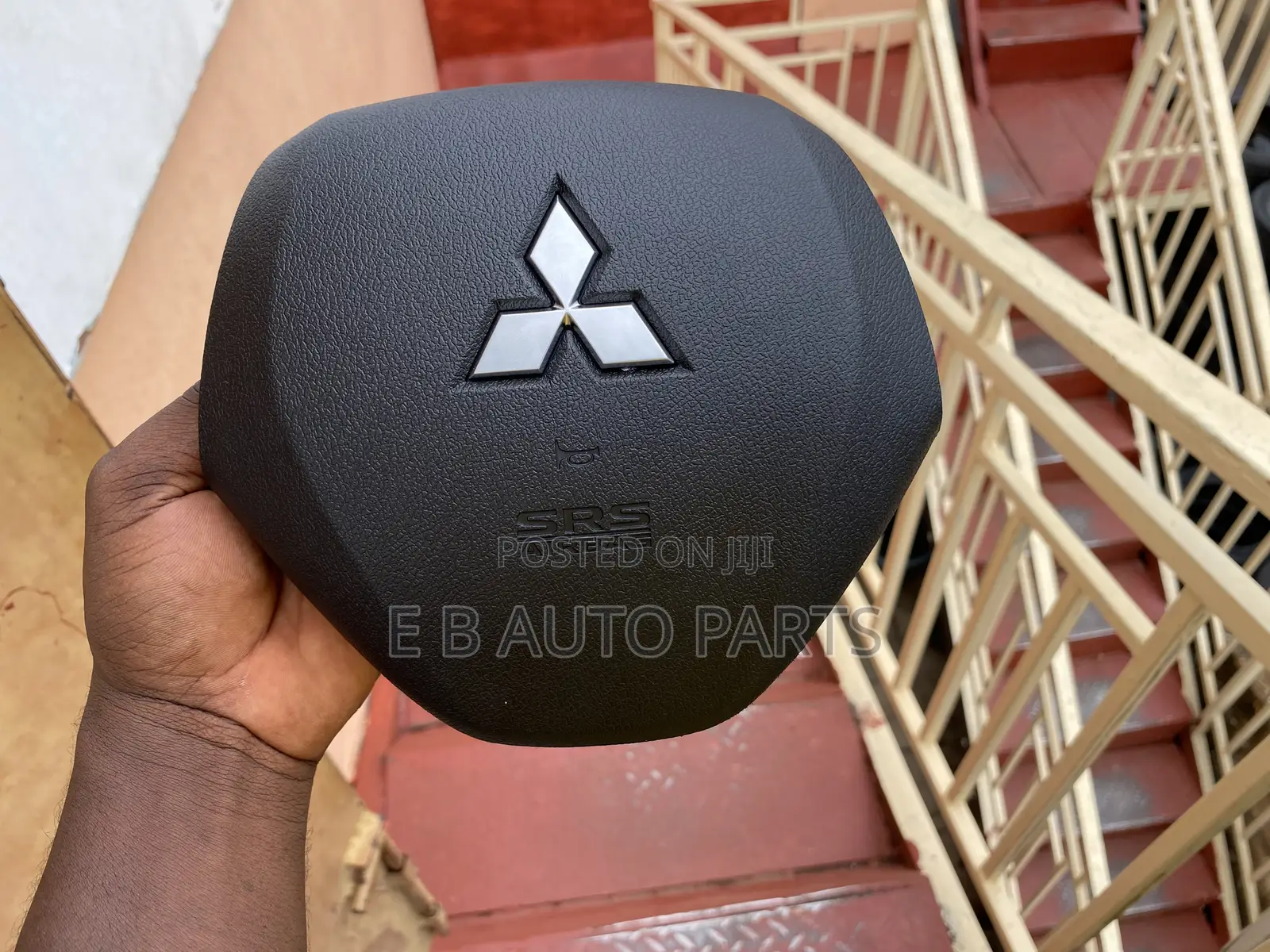 Outlander 2014 Airbag Cover