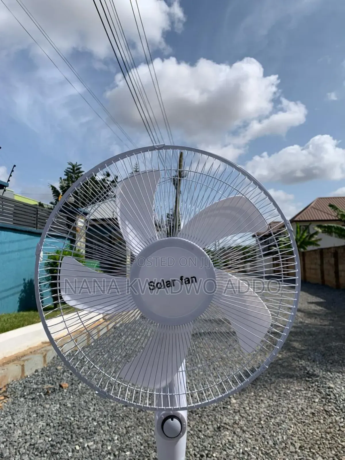 Solar Rechargeable Fan