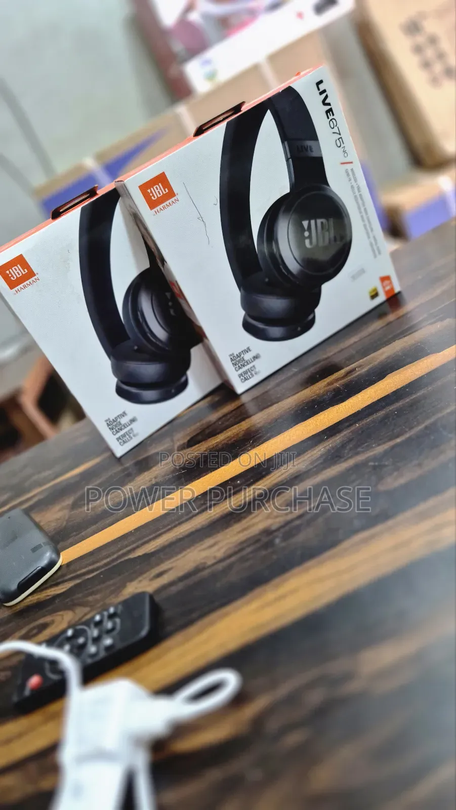 Independent JBL Headphone Live 675nc