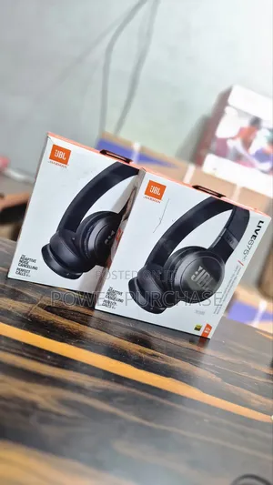 Hushed JBL Headphone Live 675nc