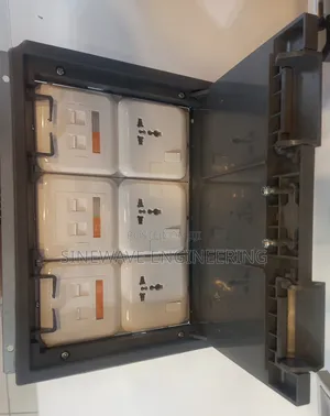 Scame 3 Compartment Floor Box