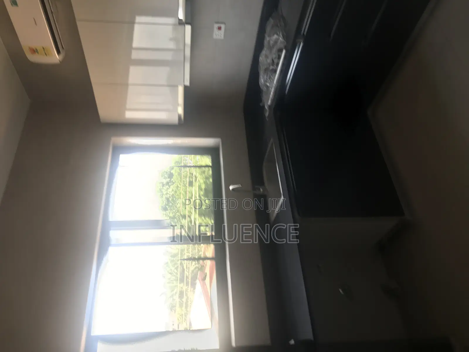 2bdrm Apartment in A & C Mall Area, East Legon for rent