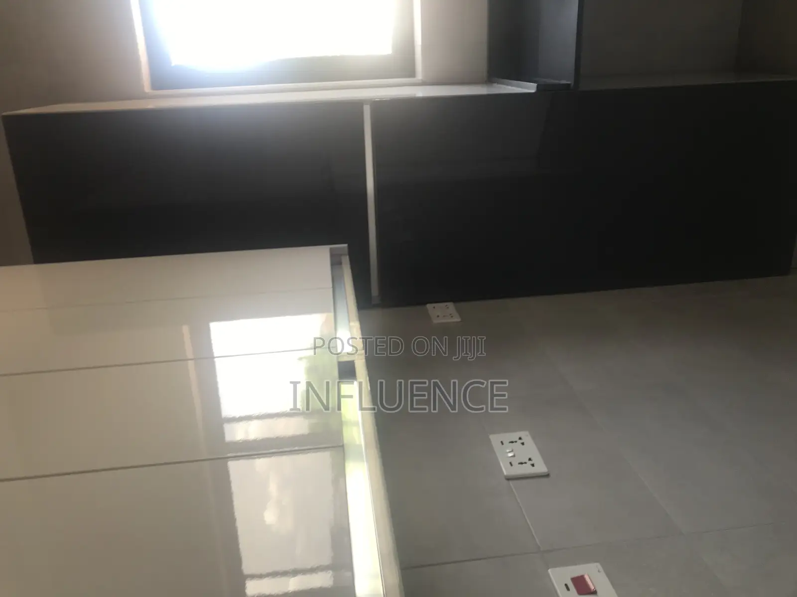 2bdrm Apartment in A & C Mall Area, East Legon for rent