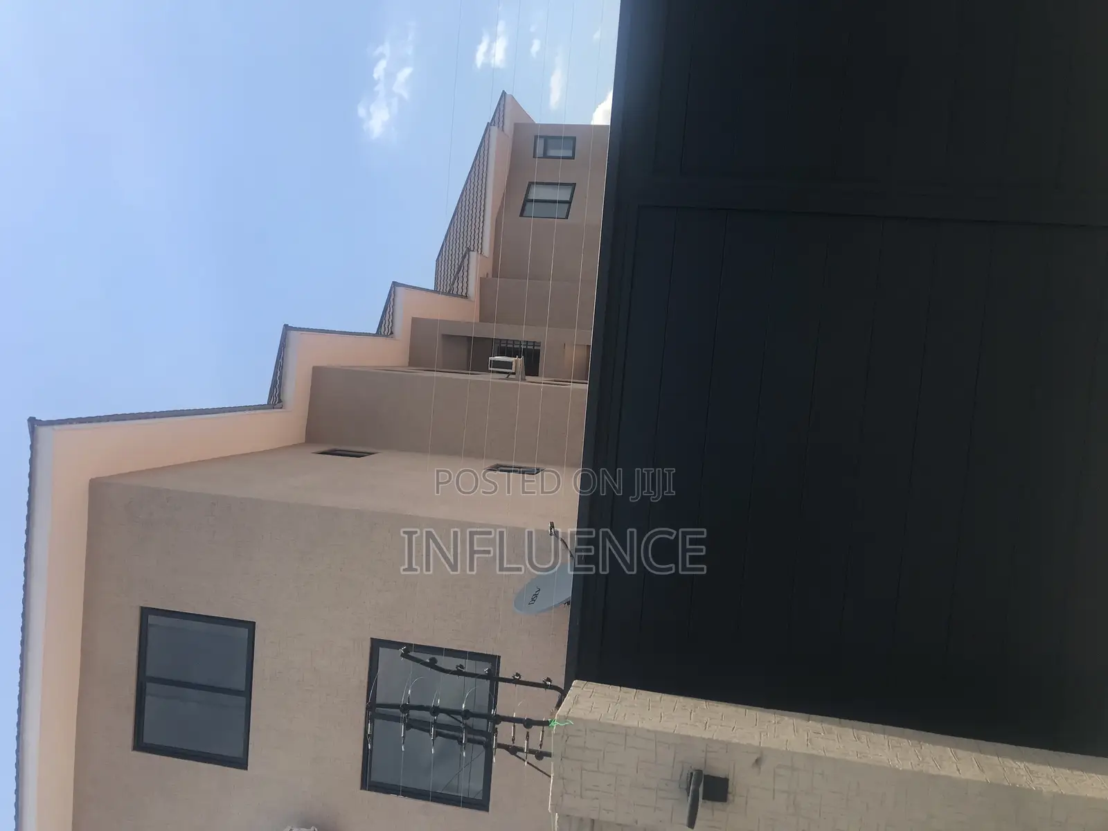 2bdrm Apartment in A & C Mall Area, East Legon for rent