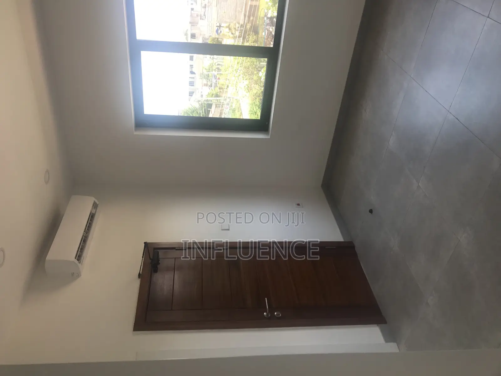 2bdrm Apartment in A & C Mall Area, East Legon for rent