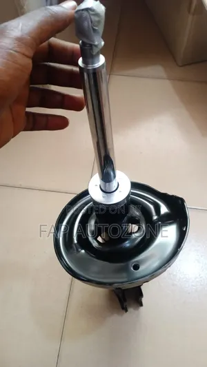10298. Subaru Original Shocks Absorber Imported From Usa.