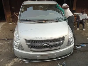 Hyundai H1 Street Cut