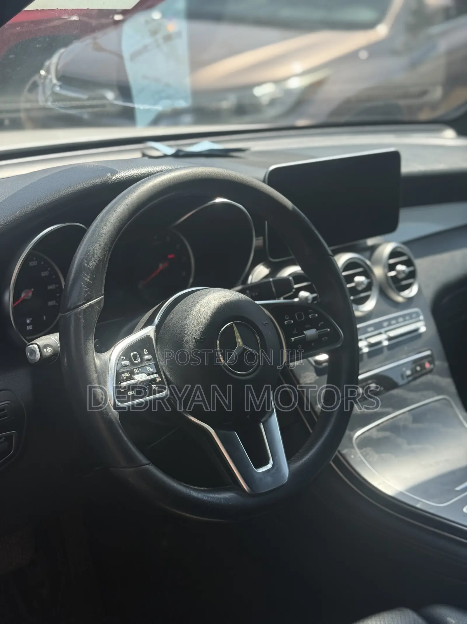 Mercedes-Benz GLC-Class 2020 White