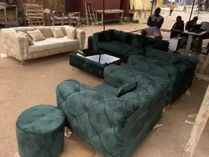 Cram and Green Fabric Sofa Set