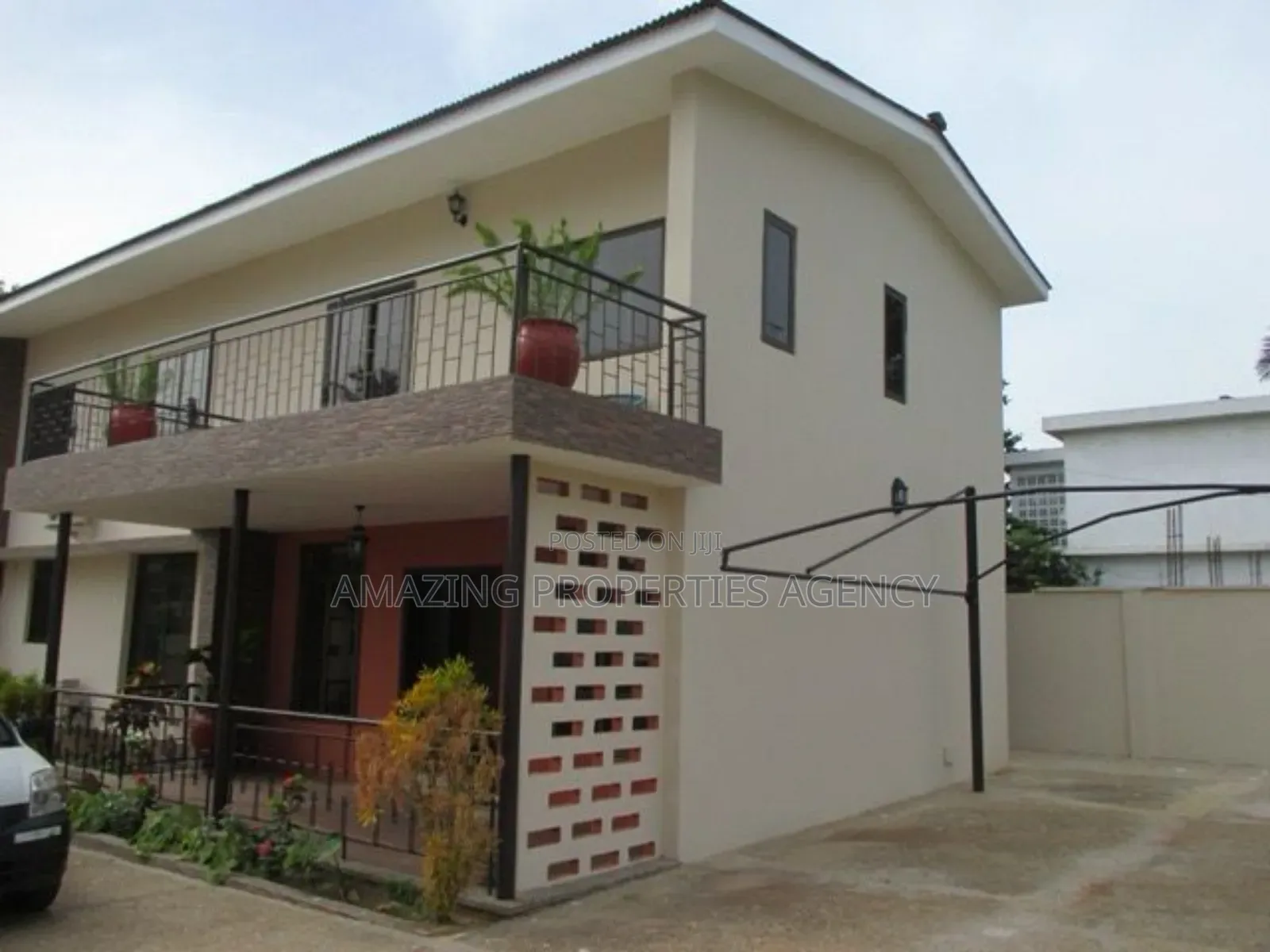 5bdrm House in Labone for rent