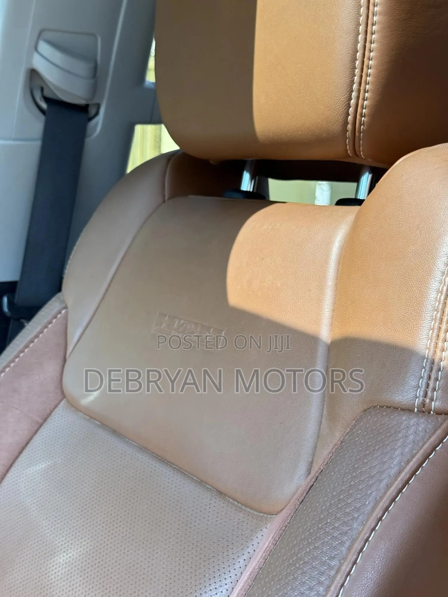 Toyota Tundra 1794 4dr CrewMax 4WD SB (5.7L 8cyl 6A) 2015 Burgundy