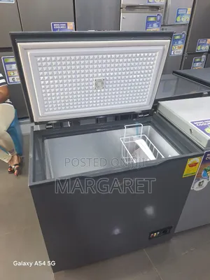Top Glass Chest Freezer Pearl