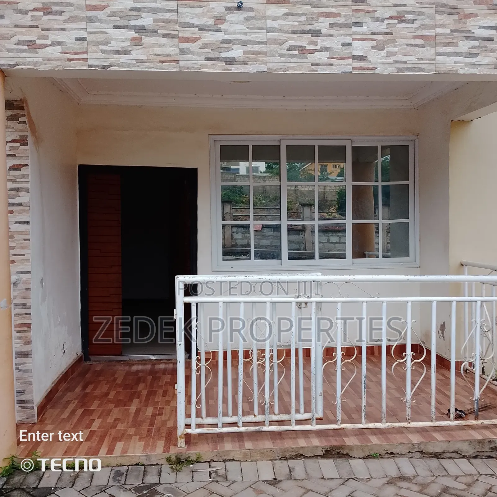 3bdrm Apartment in Kwabenya, Ashomang Estate for rent