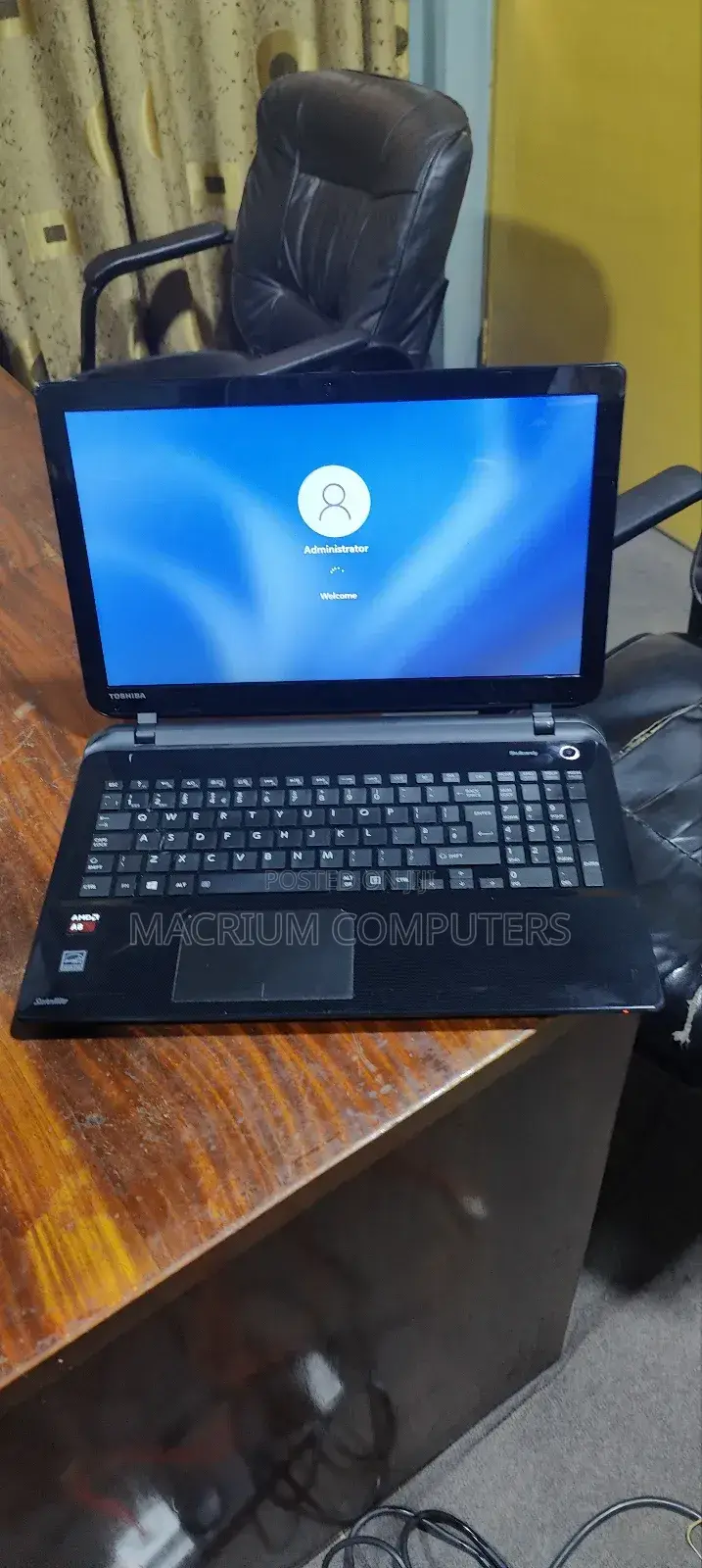 Laptop Toshiba Satellite L50D 8GB AMD A8 HDD 1T