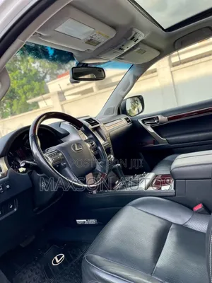 Lexus GX 460 Luxury 2019 White