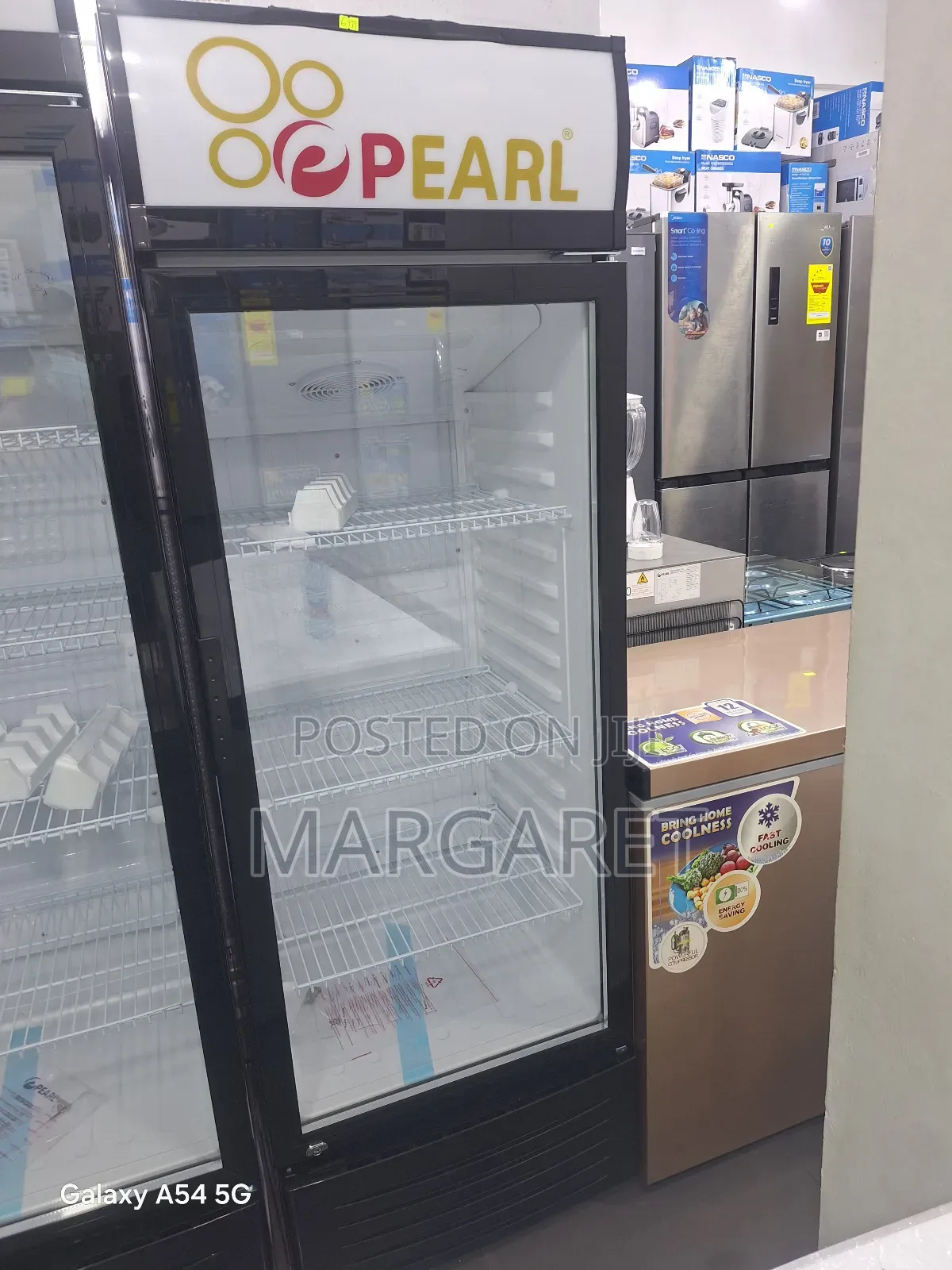 Gill 300 Litters Display Fridge Pearl