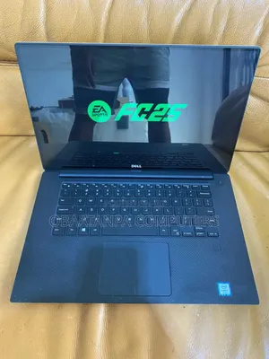 Laptop Dell XPS 15 (9560) 8GB Intel Core i7 SSD 256GB