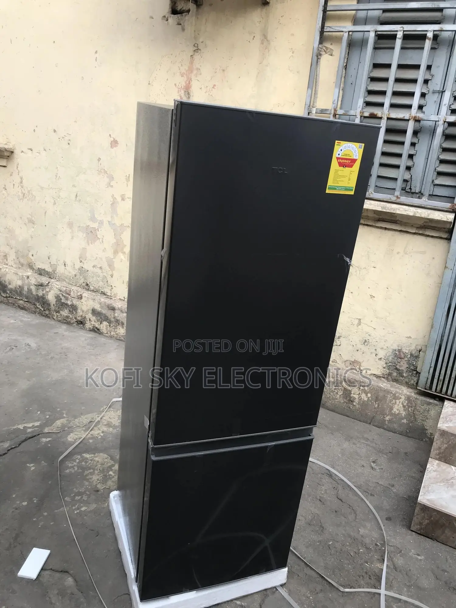 Veiled TCL 163litres Double Door Fridge