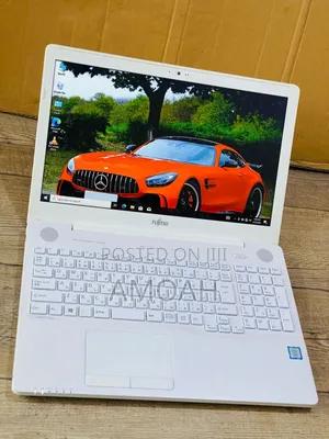 Laptop Fujitsu 8GB Intel Core I7 HDD 1T