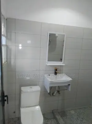 2bdrm Apartment in School Junction Area for rent