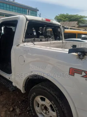 Ford F-150 Back Windscreen Electronics