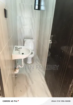 2bdrm Apartment in Dg Properties, Amasaman for rent
